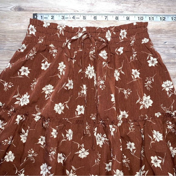 NWOT Paper Crane Ruffle Mini Skirt - Picture 7 of 12